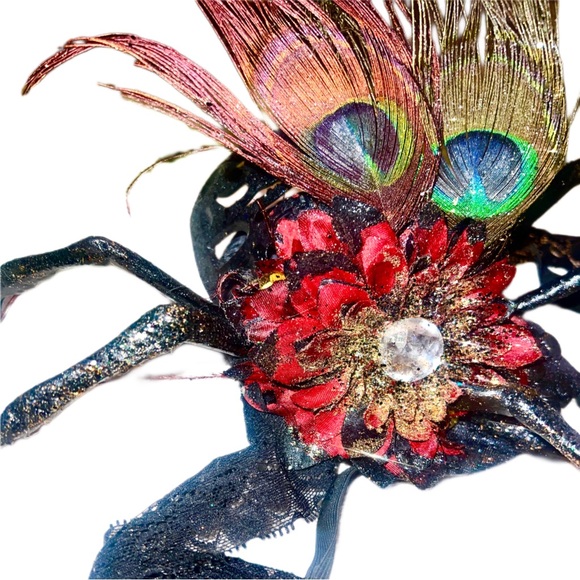 Glitz & Glam Black Spider Hat w/ Lace Wrap - Picture 4 of 13